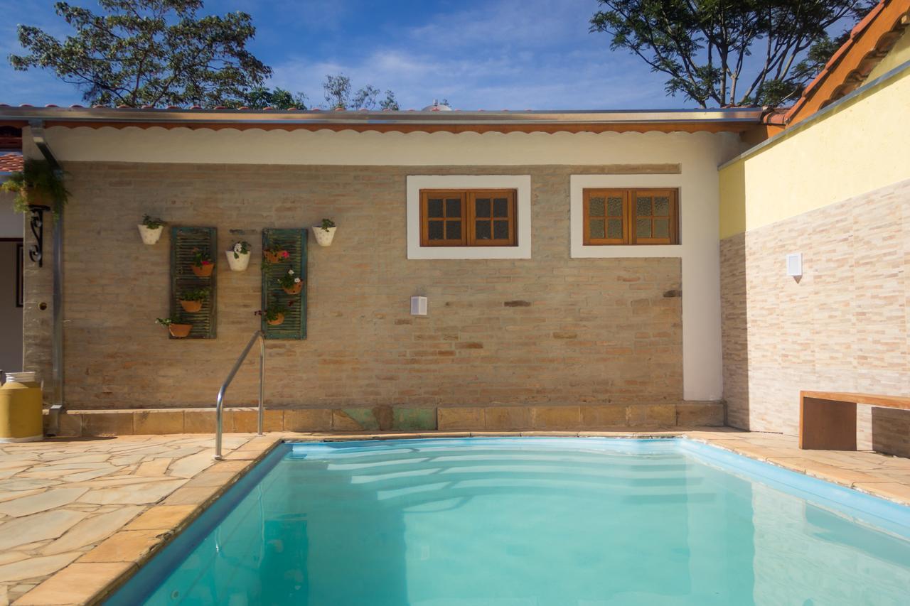 Villa Cottage Pousada Monte Alegre do Sul Bagian luar foto