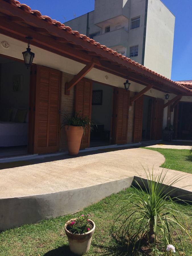 Villa Cottage Pousada Monte Alegre do Sul Bagian luar foto